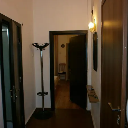 Михаил Колони Apartamento *
